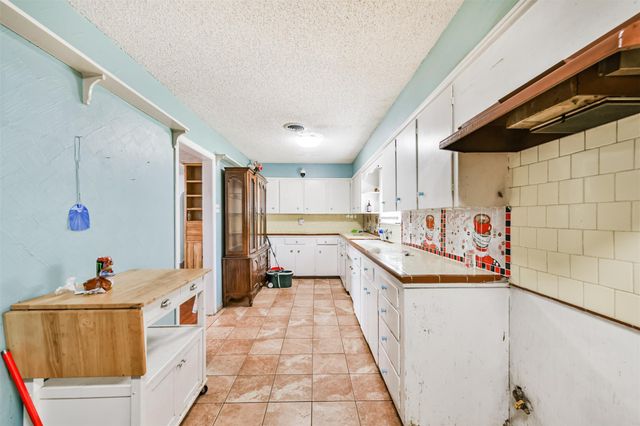 1732 Highway 3, La Marque, TX 77568