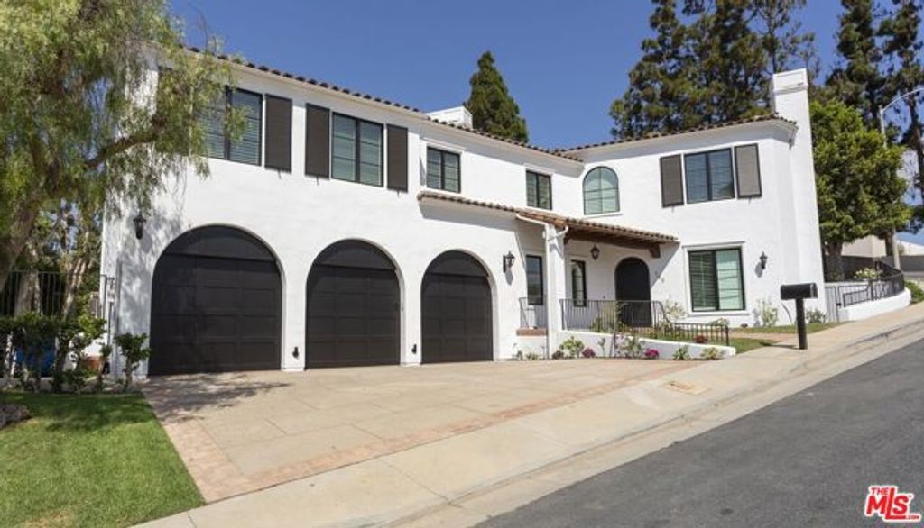 763 Patterson Place, Los Angeles, CA 90272