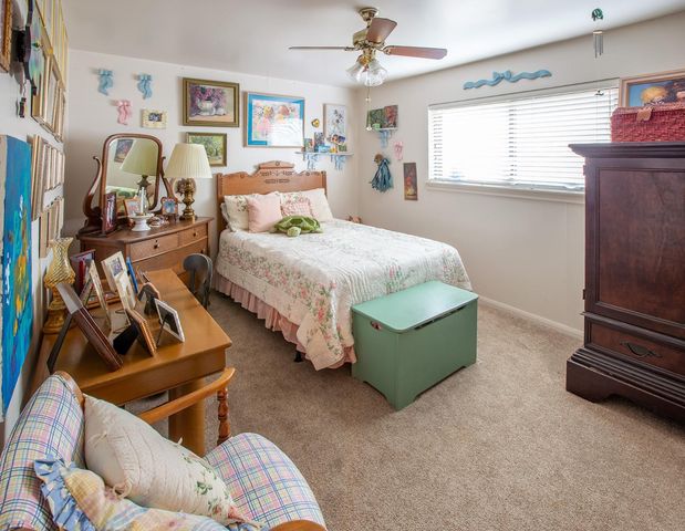 7918 Fairdale Lane, Houston, TX 77063