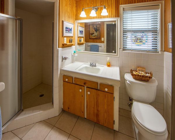 7918 Fairdale Lane, Houston, TX 77063