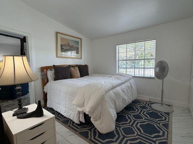 1105 Lake Shore Drive 104, Lake Park, FL 33403