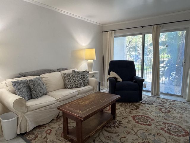 1105 Lake Shore Drive 104, Lake Park, FL 33403