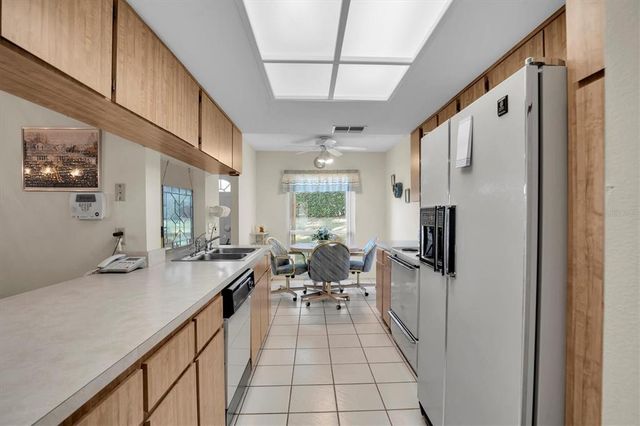 11030 LINKSIDE DRIVE 11030, Port Richey, FL 34668