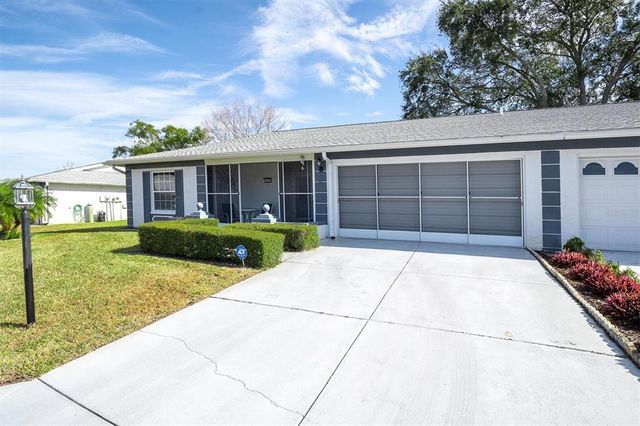 11030 LINKSIDE DRIVE 11030, Port Richey, FL 34668