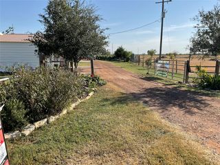 12893 Fm 1887 Road, Hempstead, TX 77445