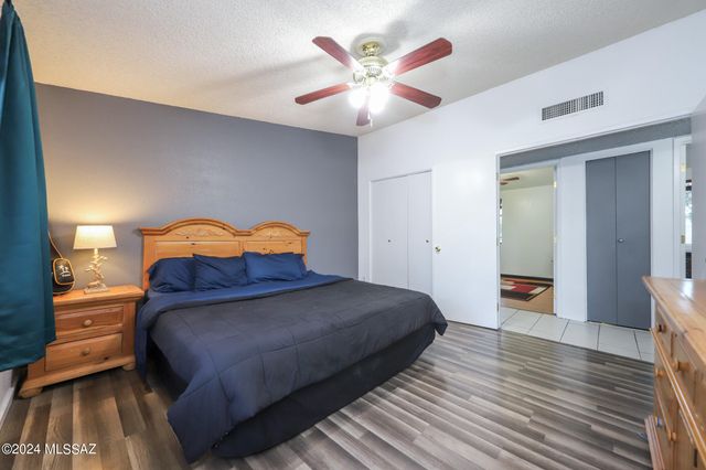 9789 E Burnett Street, Tucson, AZ 85730