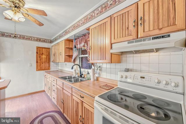 504 N MILDRED ST, Ranson, WV 25438