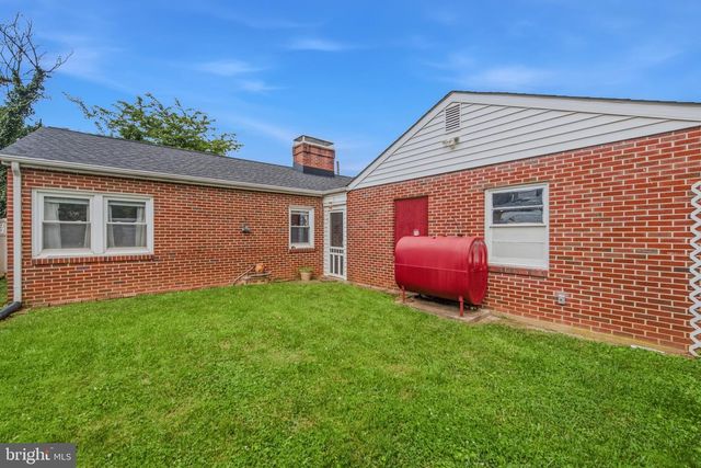 504 N MILDRED ST, Ranson, WV 25438