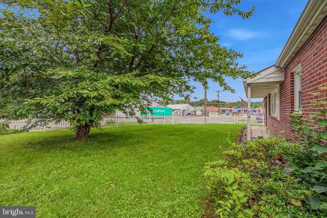 504 N MILDRED ST, Ranson, WV 25438