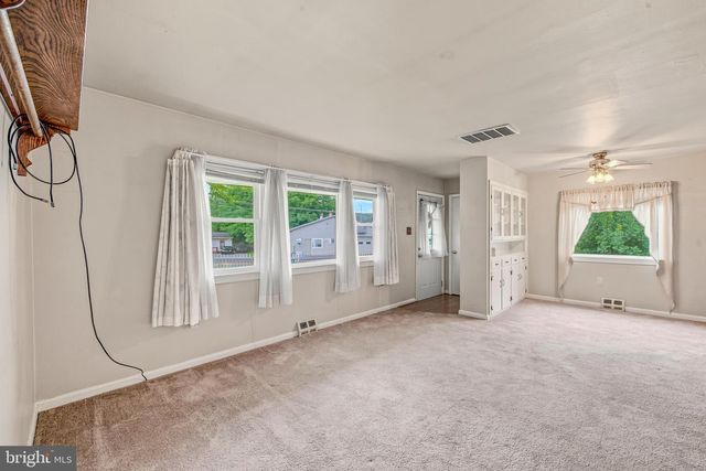 504 N MILDRED ST, Ranson, WV 25438