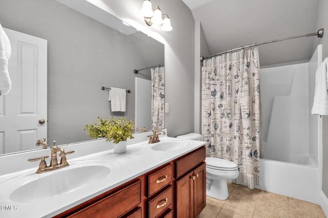 4324 Brighton Ridge Dr, Apex, NC 27539