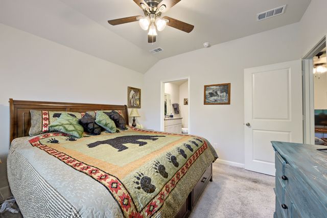 420 Jameson Street, Springtown, TX 76082
