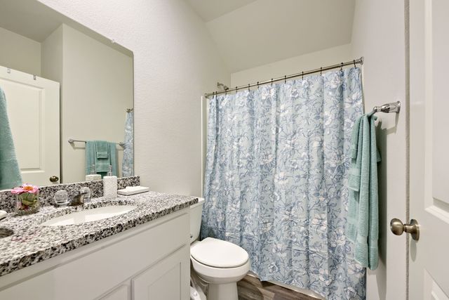 420 Jameson Street, Springtown, TX 76082