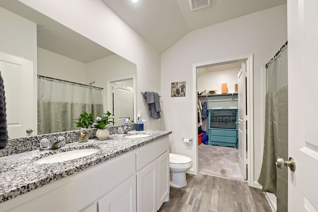 420 Jameson Street, Springtown, TX 76082