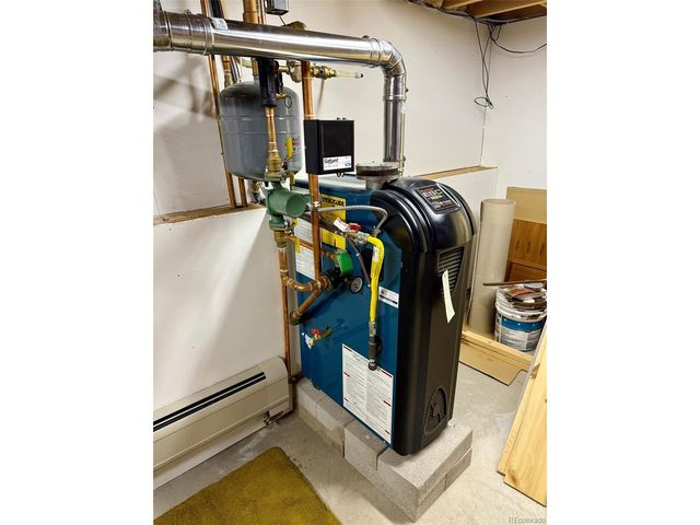 33606 Gap Rd, Golden, CO 80403