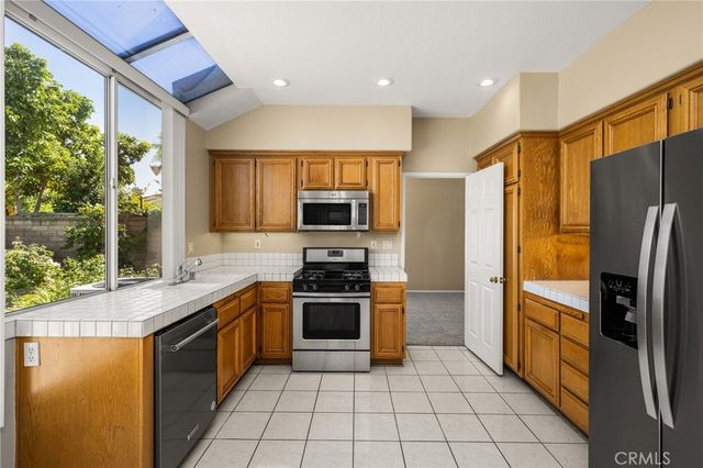 733 S Morningstar Drive, Anaheim Hills, CA 92808