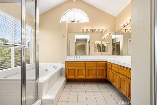 733 S Morningstar Drive, Anaheim Hills, CA 92808