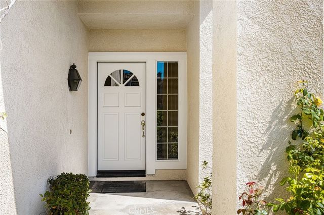 733 S Morningstar Drive, Anaheim Hills, CA 92808