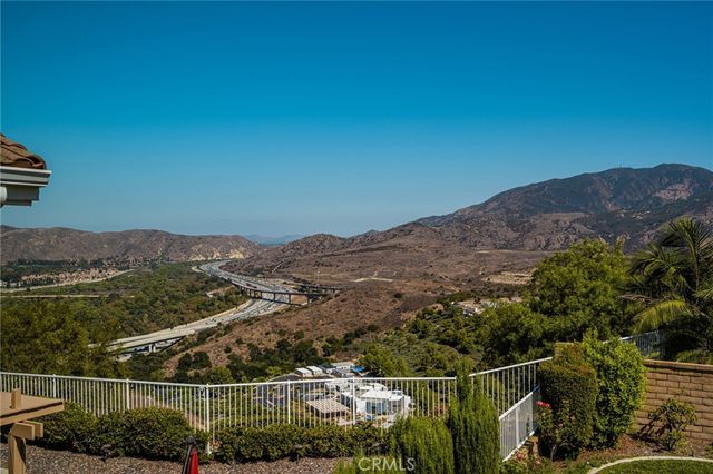 733 S Morningstar Drive, Anaheim Hills, CA 92808