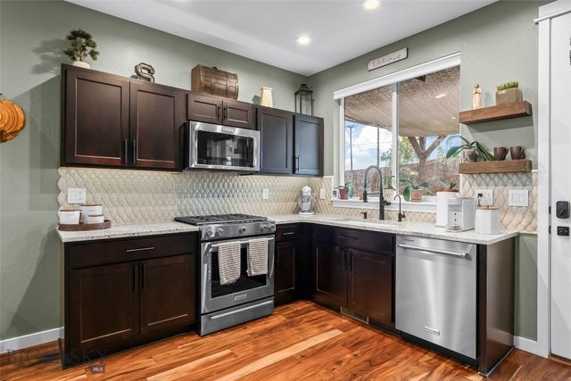 4448 Shadowglen Drive, Bozeman, MT 59718