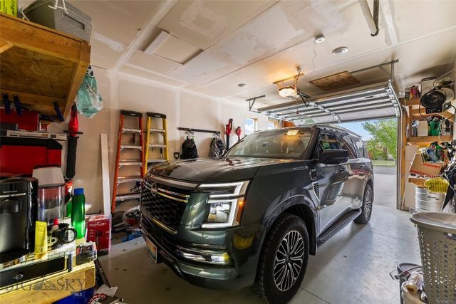 4448 Shadowglen Drive, Bozeman, MT 59718
