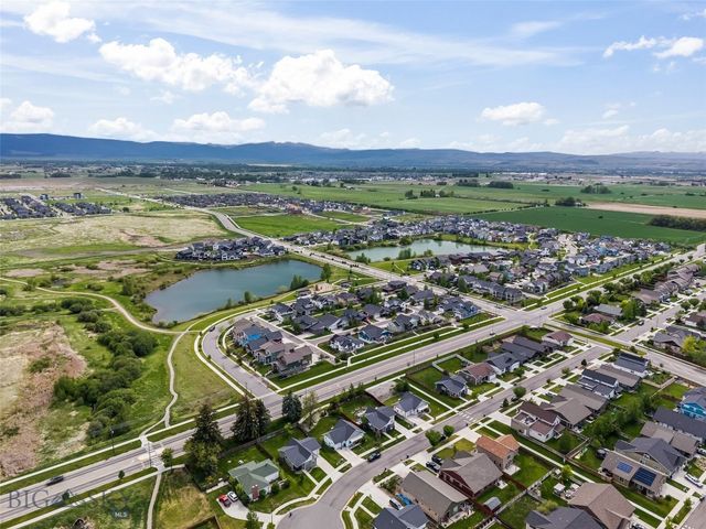 4448 Shadowglen Drive, Bozeman, MT 59718