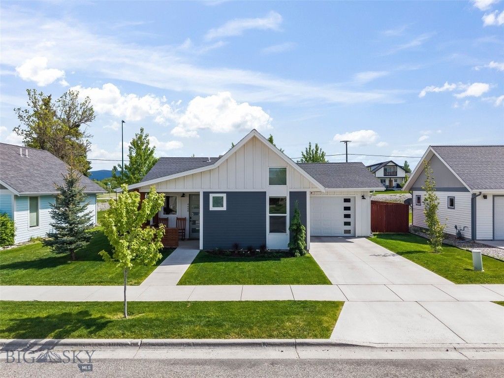 4448 Shadowglen Drive, Bozeman, MT 59718