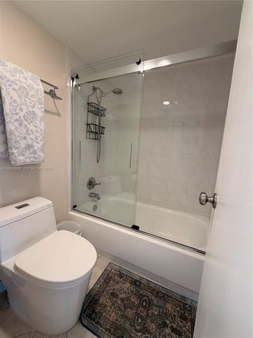 3375 N Country Club Drive 602, Aventura, FL 33180
