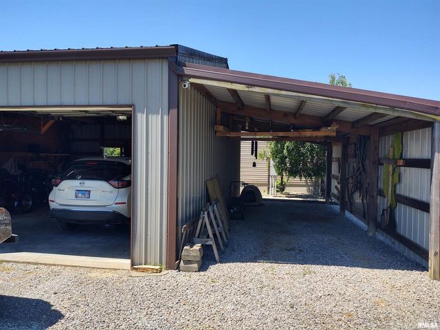 1640 PLEASANT RIDGE Road, Vienna, IL 62995