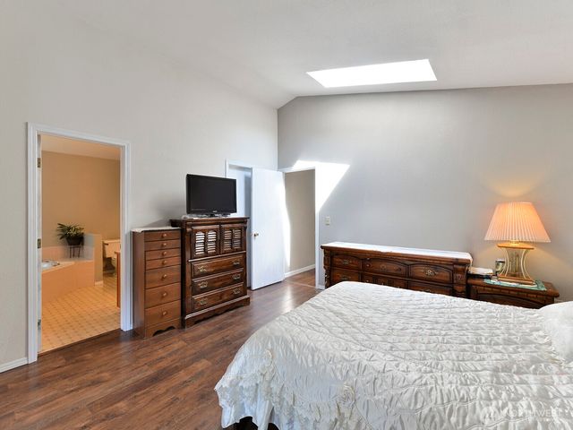 1605 27th Avenue SE, Puyallup, WA 98374