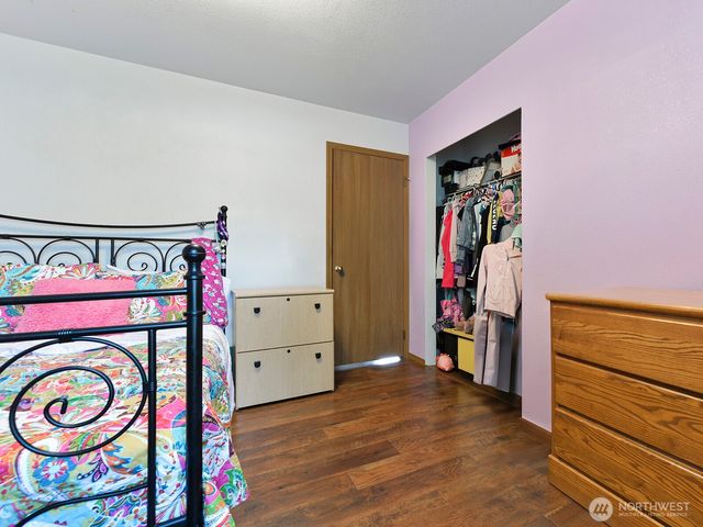 1605 27th Avenue SE, Puyallup, WA 98374