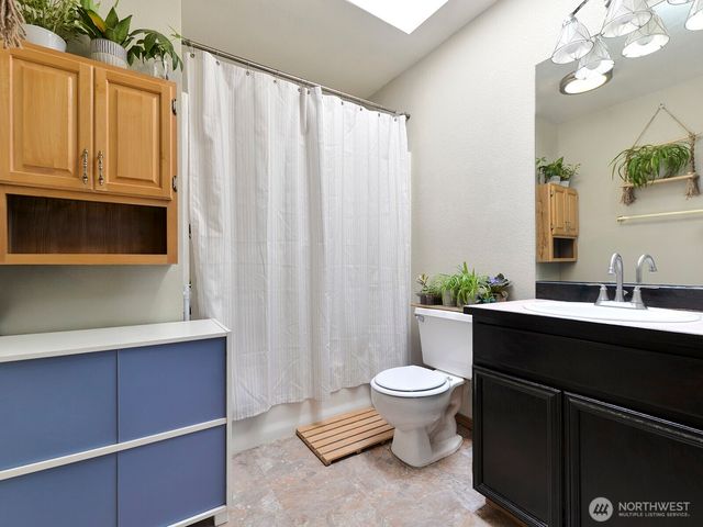 1605 27th Avenue SE, Puyallup, WA 98374