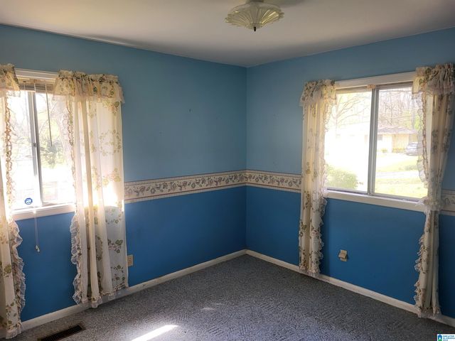 409 18TH AVENUE NW, Center Point, AL 35210