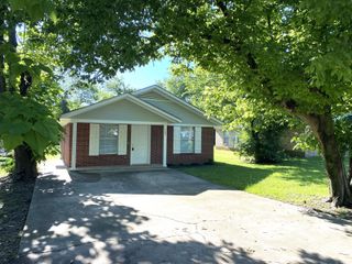 505 Red Springs Avenue, Mt Pleasant, TX 75455