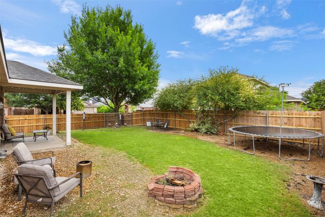224 Rawhide Street, Waxahachie, TX 75165