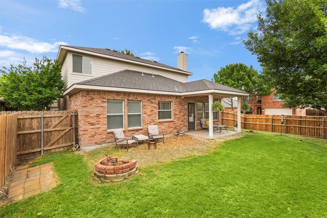 224 Rawhide Street, Waxahachie, TX 75165