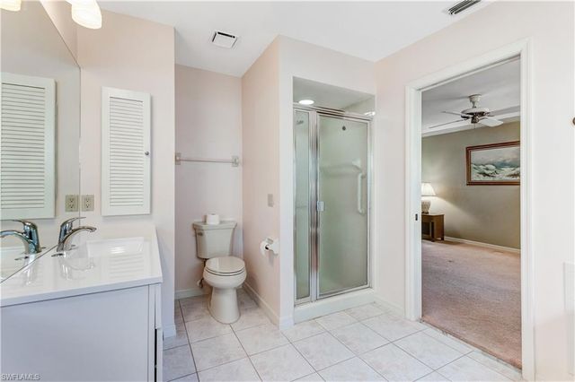 372 Fox Den CIR, Naples, FL 34104