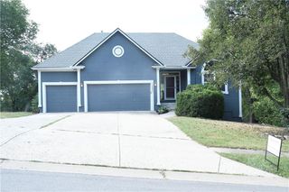 13821 Grove Avenue, Bonner Springs, KS 66012