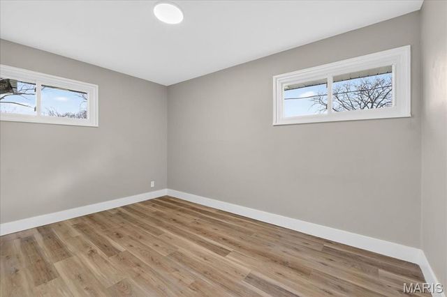 5662 Parchester Drive, Ferguson, MO 63121