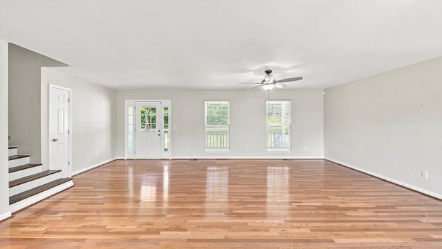 5742 Keith Road, Ringgold, GA 30736