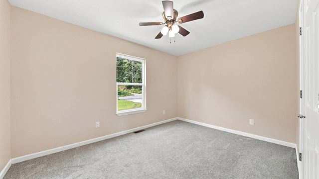 5742 Keith Road, Ringgold, GA 30736