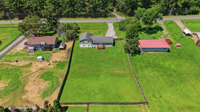 5742 Keith Road, Ringgold, GA 30736