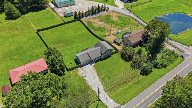 5742 Keith Road, Ringgold, GA 30736