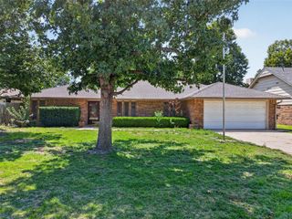 13309 Green Valley Drive, Oklahoma City, OK 73120