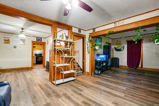 1201 S Cowen Street, Garrett, IN 46738