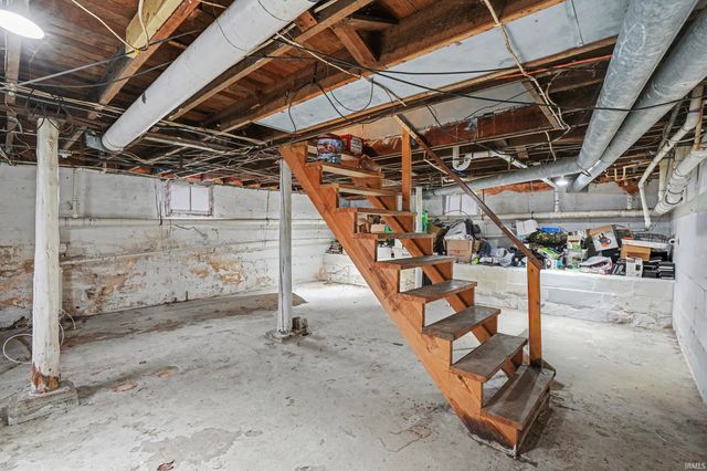 1201 S Cowen Street, Garrett, IN 46738