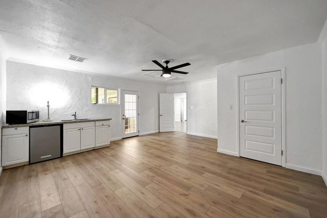 224 W Glenrosa Avenue, Phoenix, AZ 85013