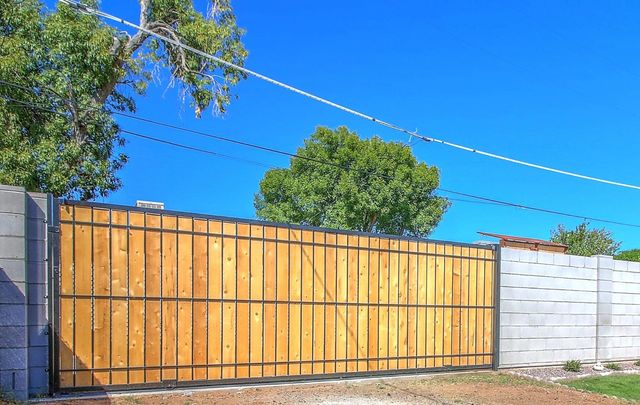 224 W Glenrosa Avenue, Phoenix, AZ 85013