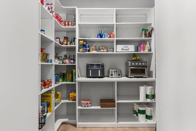 7664 Badger Run Court, Verona, WI 53593