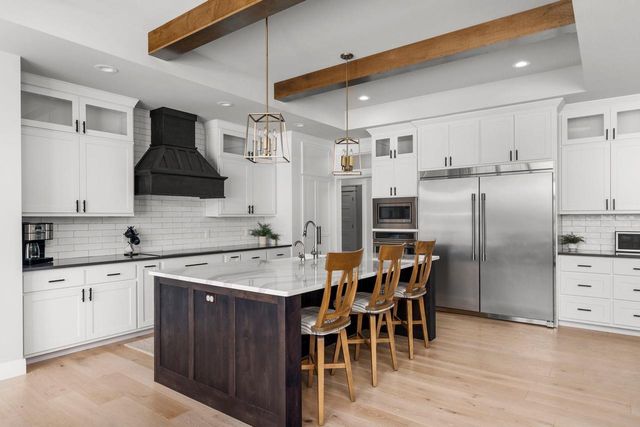 7664 Badger Run Court, Verona, WI 53593